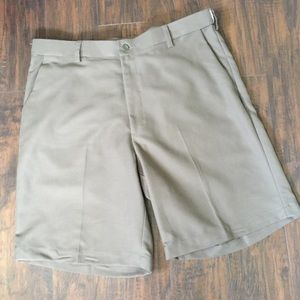 Dockers Golf Shorts▪️EUC▪️Sz 36▪️Olive Green